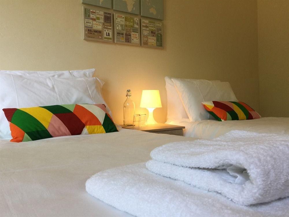 วิคาเรจ ลอดจ์ เบอร์มิงแฮม Hotel ภายนอก รูปภาพ